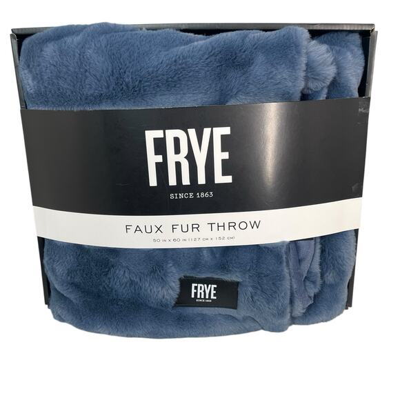 NEW Frye Faux Fur Throw Blanket Dusty Blue 50" x 60" Silky Soft - Picture 6 of 6